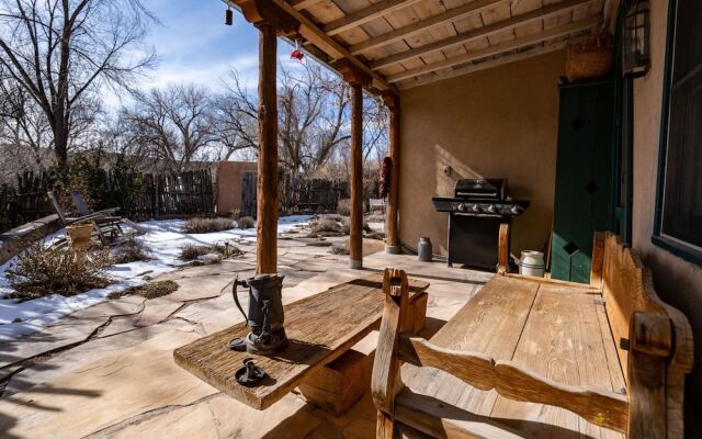 El Nido Lane Tesuque by Vtrips