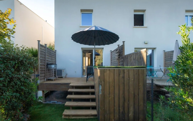 Villa in a Seaside Gateway