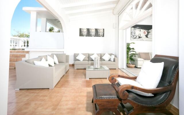 Villa With 3 Bedrooms in ST Martin, With Wonderful sea View, Private P