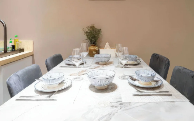 Genius Saigon - Luxury Apt walk to SECC