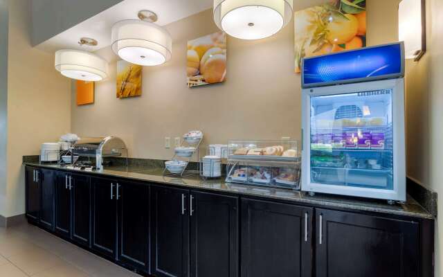 Comfort Suites Kingsport South