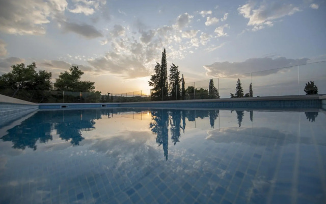 D in Postira with 7 bedrooms and 7 bathrooms