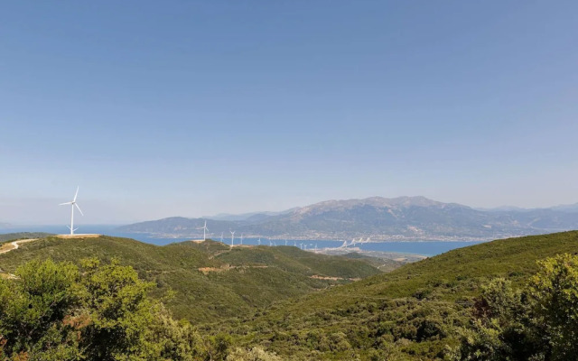 Secluded Holiday Home in Kalavrouza With Mountain Views,bbq