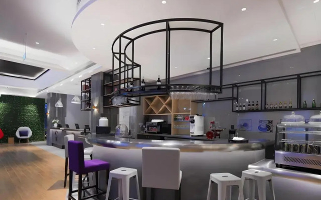 Campanile Beijing South Railway Station Lize Financial District