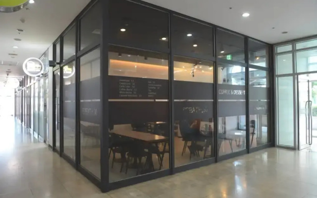 Airportstay