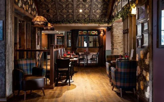 The Ambleside Inn - The Inn Collection Group