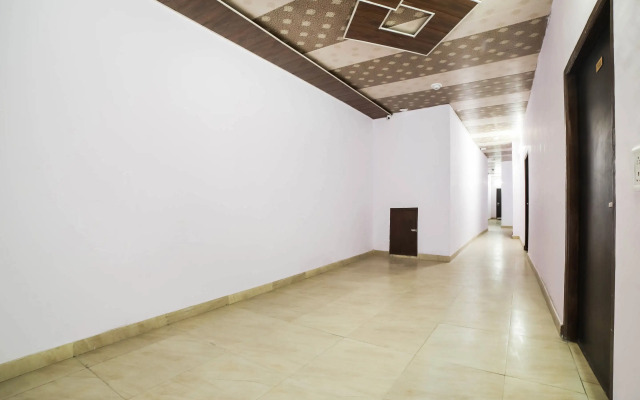 OYO 70893 Kl Khari Inn