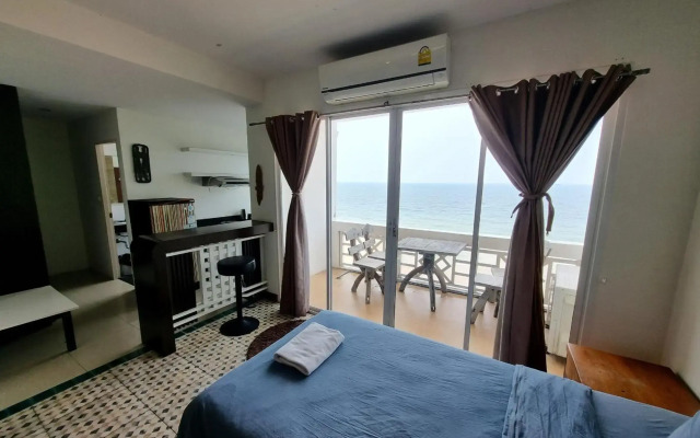 Banchaitalay Room
