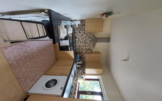 Immaculate 3-bed House in Middleton