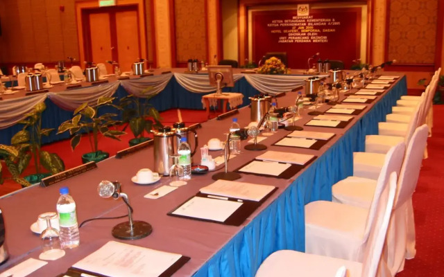 Seafest Hotel