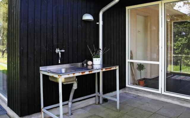 10 Person Holiday Home in Oksbol