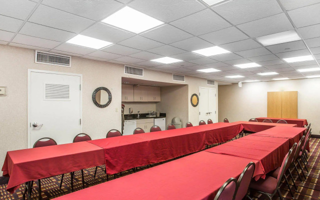 Quality Inn & Suites