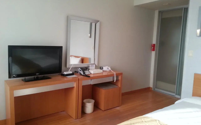Gyeongpo Beach Hotel