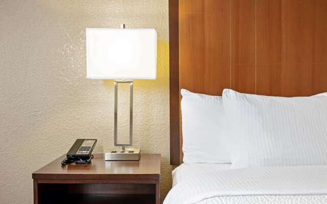 La Quinta Inn & Suites by Wyndham Las Vegas Red Rock