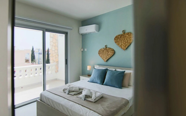 Phaedrus Living City View Fountain Court 113