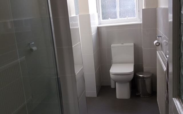 Silver Lining - Spottiswoode Apartment