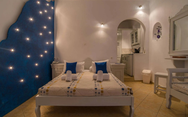 Ilioperato Traditional Apartments