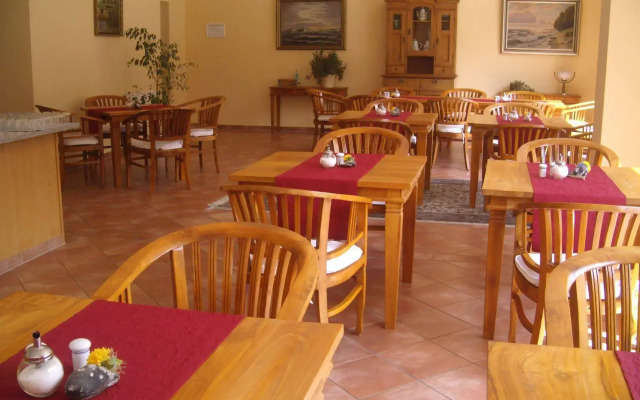 Hotel Mukran