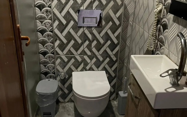 Ozgur Hotel