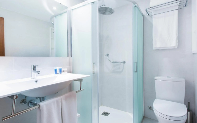 Reverence Life Hotel - Adults Only