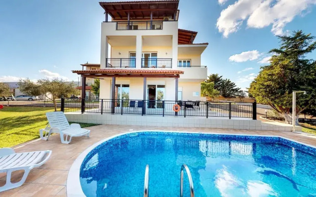 Villa Angelika Two-storey House With Pool for 7