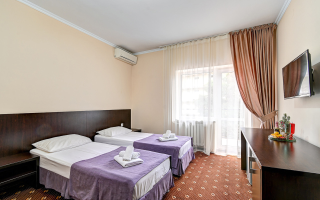 Viktoriya Hotel
