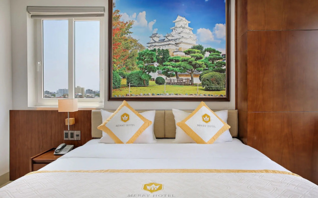 Merry Hotel