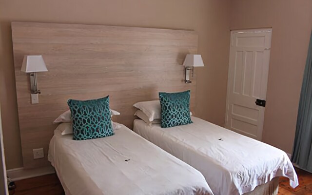 Whale Coast Guesthouse
