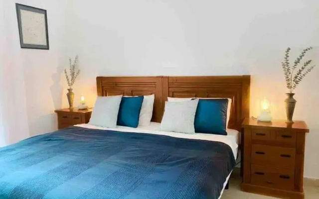 Elegant Colonial Style Ocean View Golf Del Sur