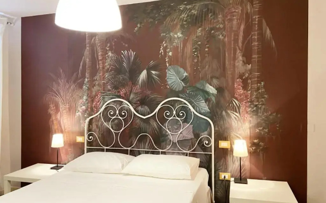 The painted house, nei vicoli di Sirolo