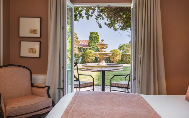 Longevity Senses - Cascais Boutique Hotel - Adults Only