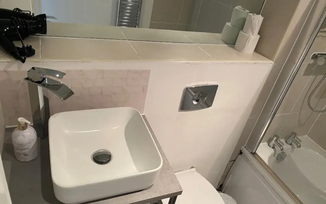 Stunning Apartment in the Heart of Leeds