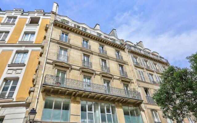 123 - Urban Luxury Flat in Montorgueil