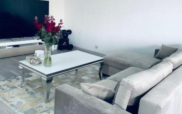 T3 Dans Résidence Avec Piscine