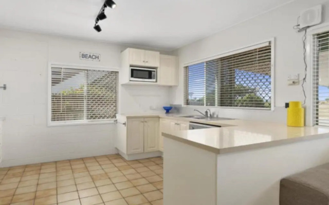 Woorim Beach House with Water Views