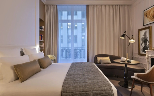 La Clef Champs-Élysées Paris by The Crest Collection