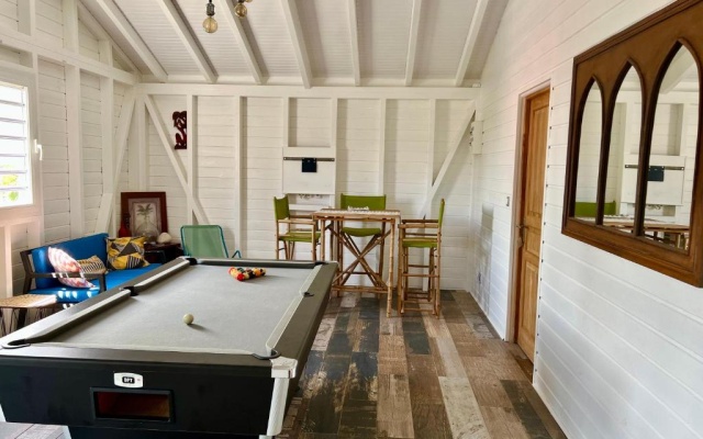 Gîte Ti Paradis. 2 chambres. Entre Deshaies et Sainte Rose.