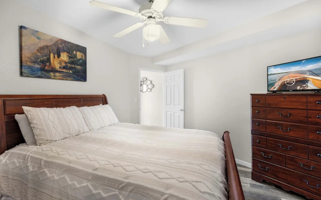 Seascape Cove Waterfront!