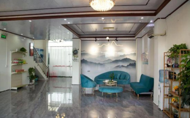 Yipin Yousu Hotel (Guilin Liangjiang Airport Branch)