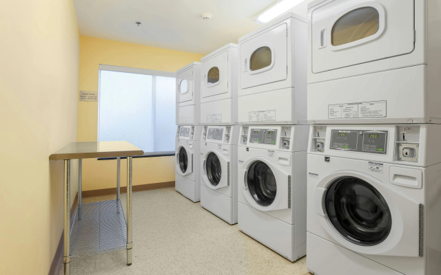 Fairfield Inn & Suites by Marriott Alexandria