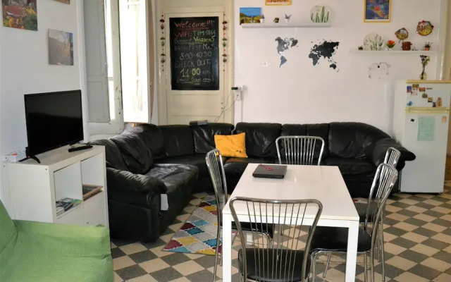 Hostel Via Zara