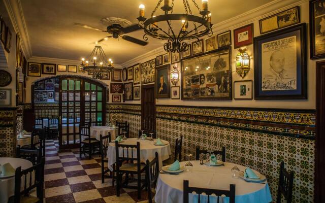 Estudios Turisticos Bahia Sur