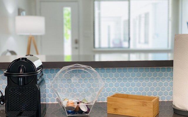 Modern Contemporary Ot Scottsdale W-Pool