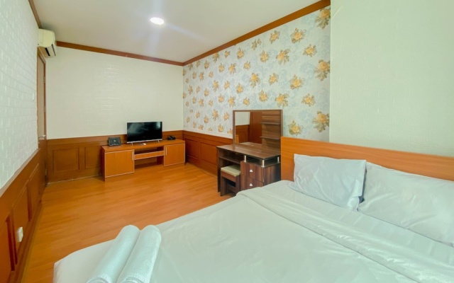 Comfy And Minimalist 1Br Apartment At Woodland Park Residence – Guest Rooms – Jakarta