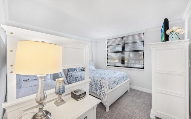 Beachfront Condo in Resort-style Community With Pool