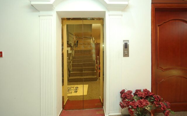 Grest Hotel by OYO Rooms