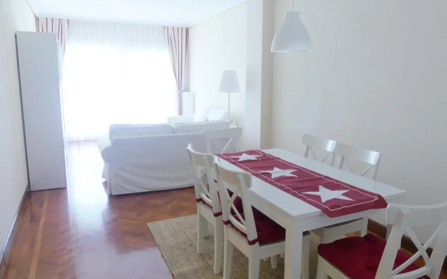 Apartamento luminoso, funcional y amplio en zona hospitalaria
