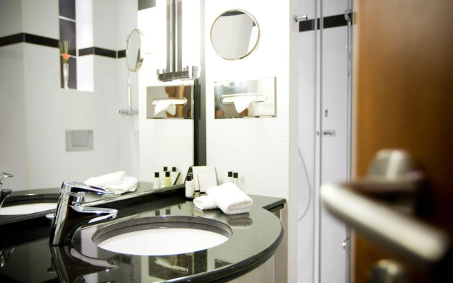 Crowne Plaza Brussels Airport by IHG
