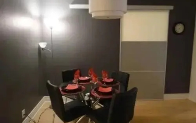 Royal Stays Furnished Apartments - North York