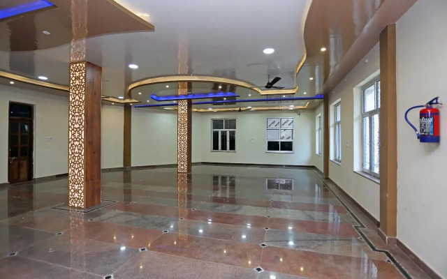 Sahani Guest House by OYO Rooms